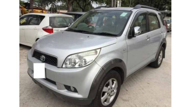 豐田toyota Rush 1 5 Buycar Hk